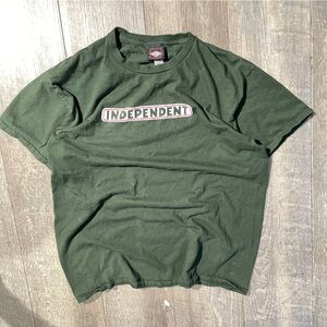 Green “Independent” Skateboarding T-shirt